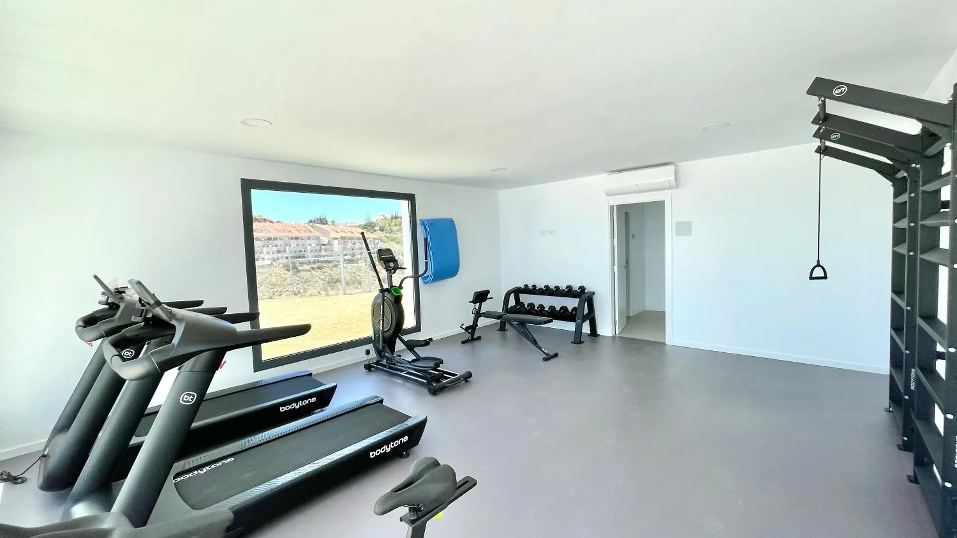 Apartment Beach Escape In Fuengirola
